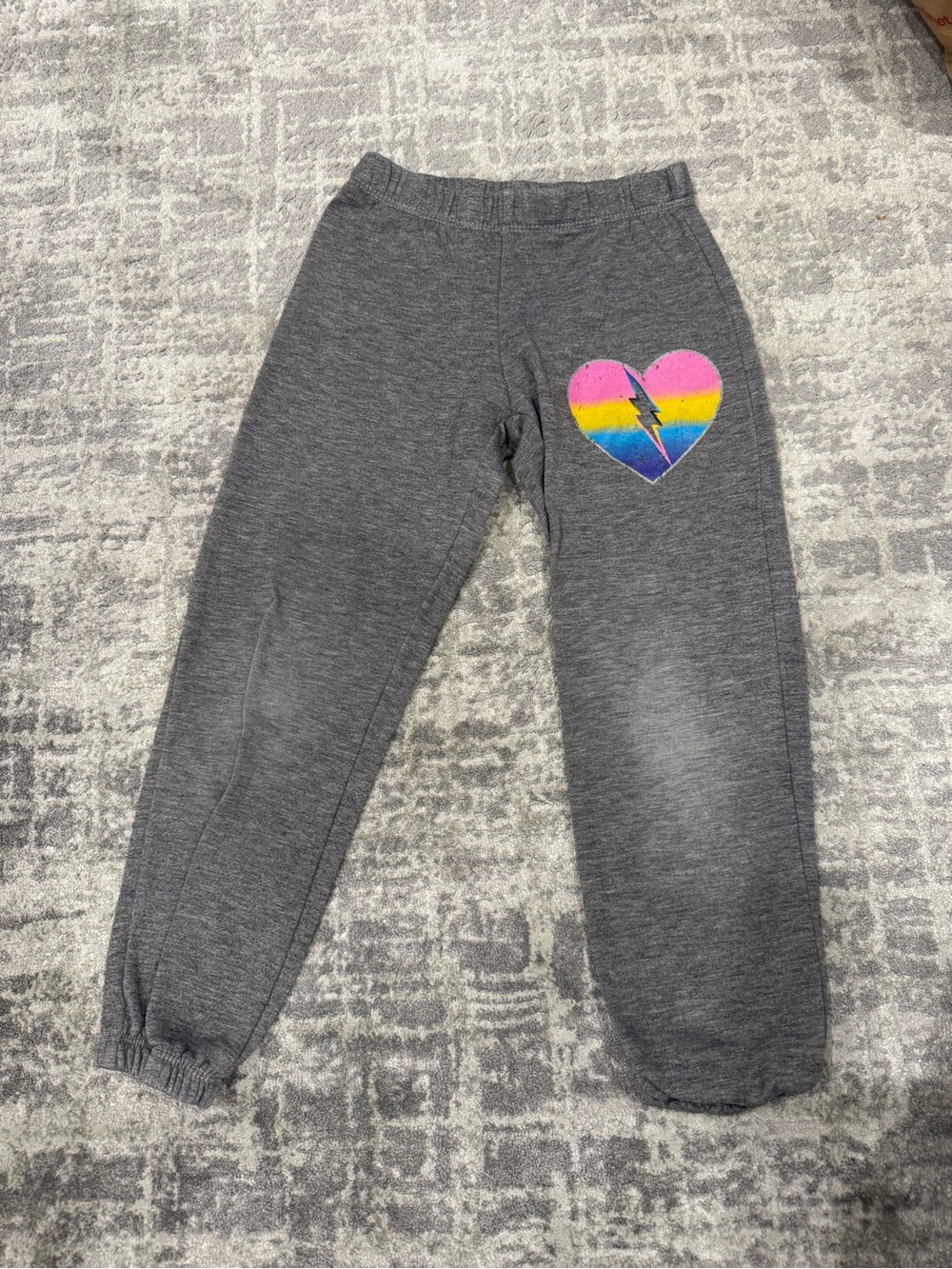 Girls' Gray Sweatpants with Rainbow Heart Bolt Detail